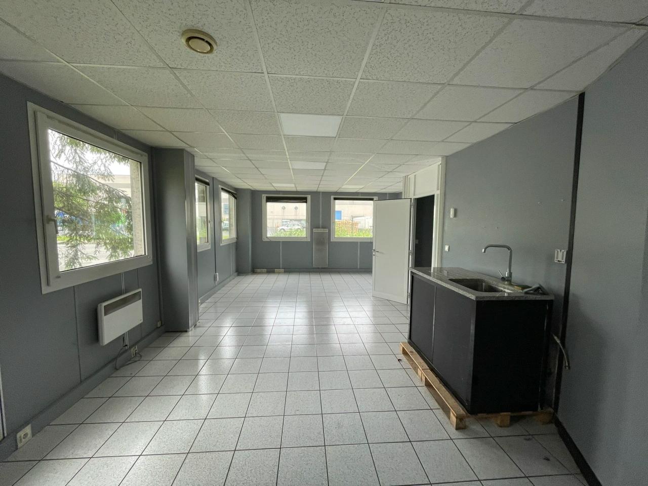 Local d'activité Roncq 2500m² Vente local d'activité Roncq Nord OVACT2424343 10